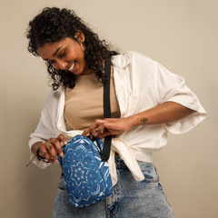Vibrant Wanderlust sling bag - Blue